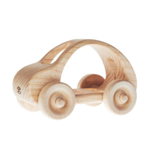 dřevěné auto